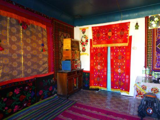 Guest House Erali Post Pamirskiy Esterno foto